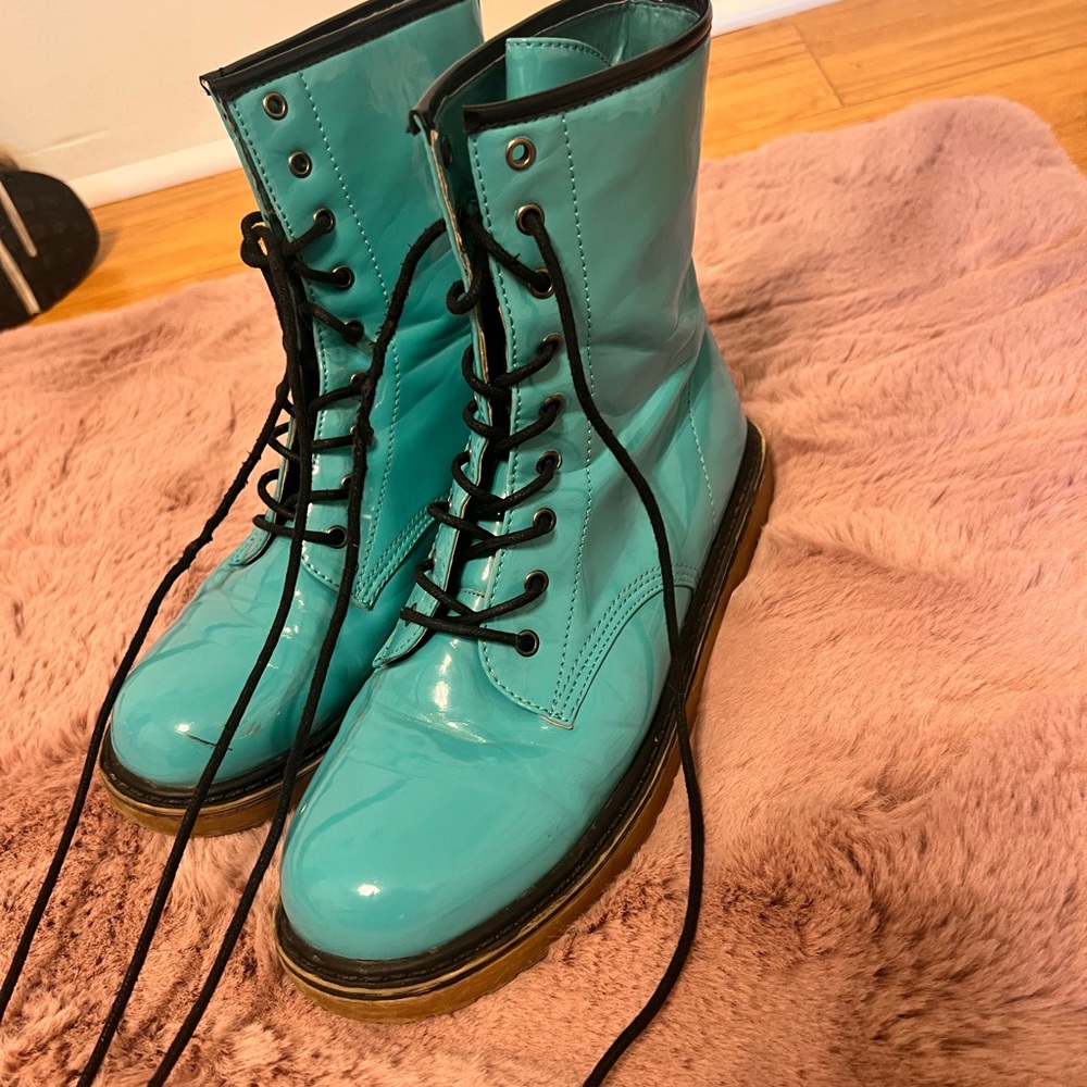 Teal “Wild Diva Lounge” combat boots!